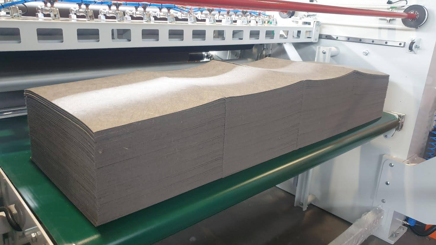 Compact Cutting for Sheets and Rewound Formats usage