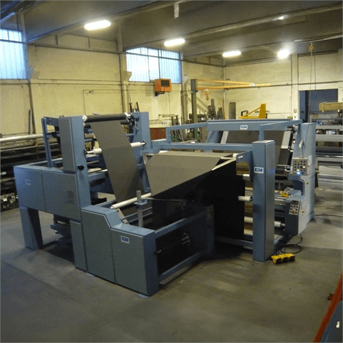 Precise Folding and Rewinding for Clean Fabric Presentation